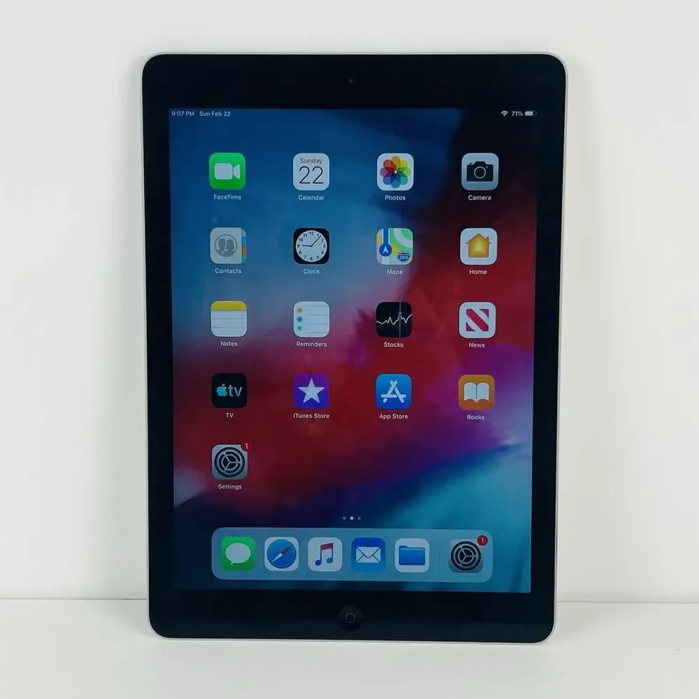 Apple iPad Air 1st Generation A1474 16 GB Wi-Fi 9.7 in | Space Gray | EPH-00011